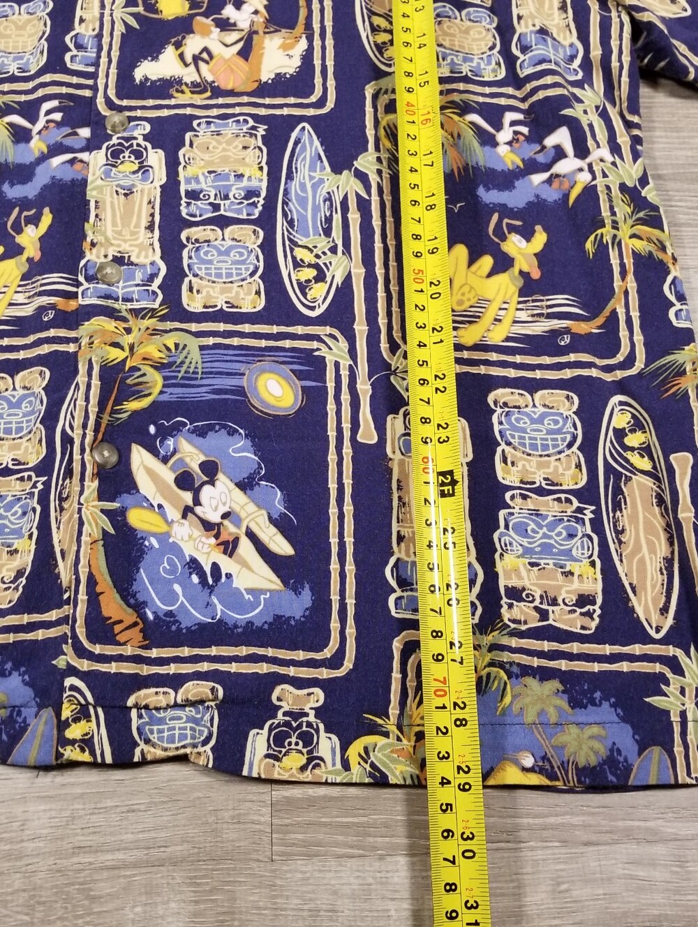 Disney Hawaiian Character Button Up Shirt Short Sleeve Tropical Tiki Mens XL - Picture 6 of 6